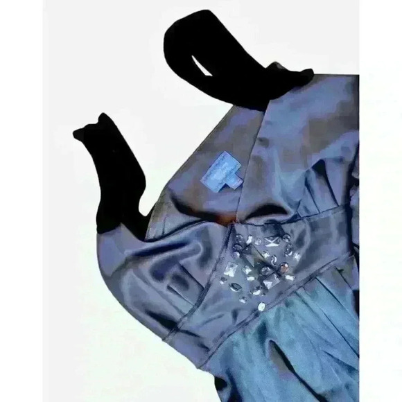 SIMPLY VERA Woman's GUNSMOKE GREY Fitted Side Zip Shimmery STRETCH size 10 - Picture 8 of 8